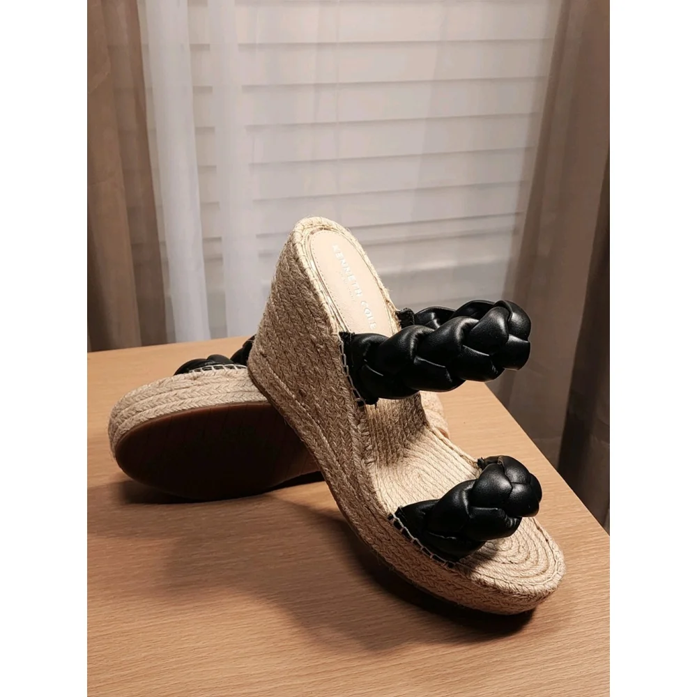 Kenneth Cole Braided Strap Espadrille Wedge fits 8.5 M - BLACK